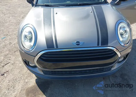 2017 Mini Clubman Cooper z USA, uszkodzony, nr VIN WMWLN5C36H2E33145
